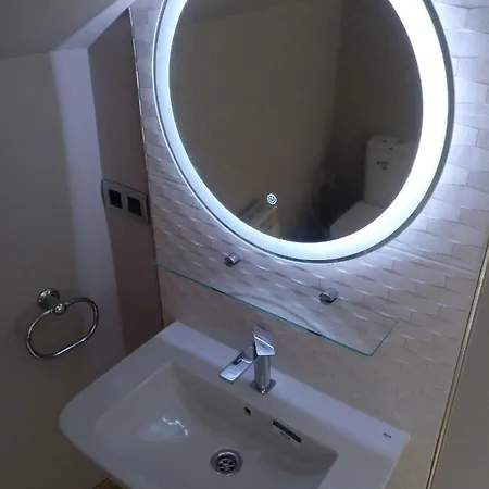 Aparthotel Travesia Sarria
