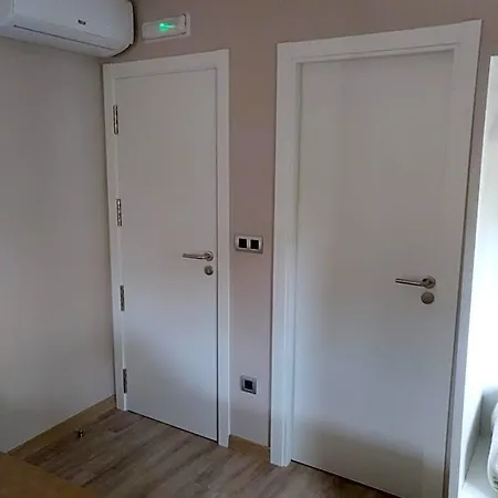 Travesia Aparthotel Sarria